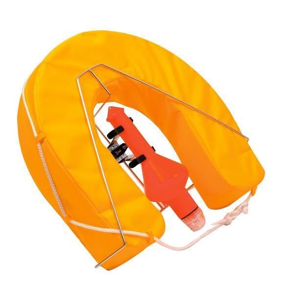 Hufeisenrettungsring gelb mit Notlicht und Relingshalterung